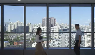 How to apply card image